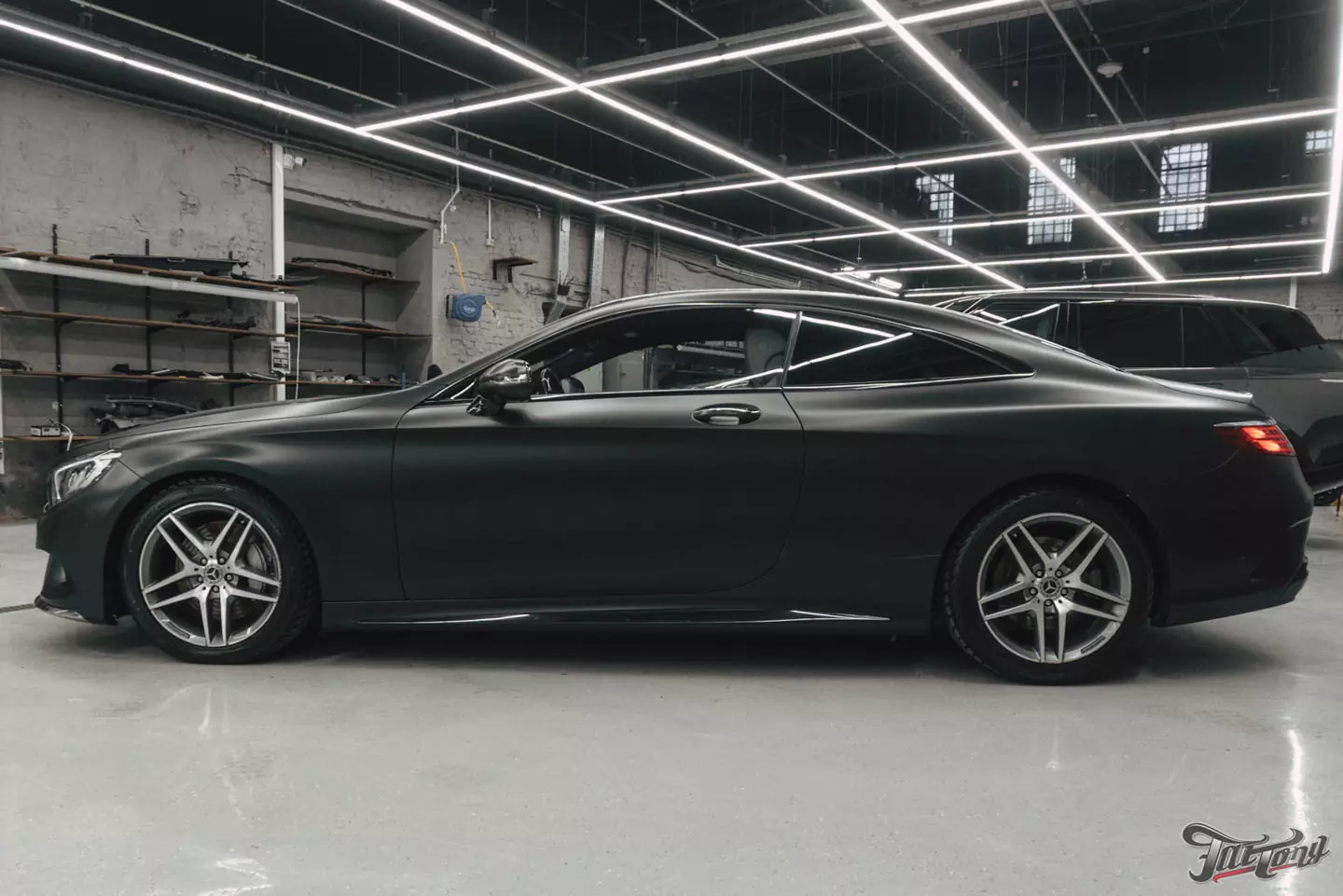 Смена стиля Mercedes S-class Coupe! Оклеили кузов в темно-серый винил от Oracal, окрасили диски